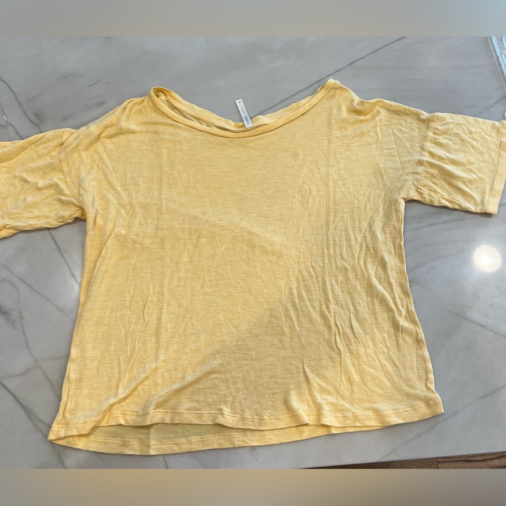 - Tresics crop top size M